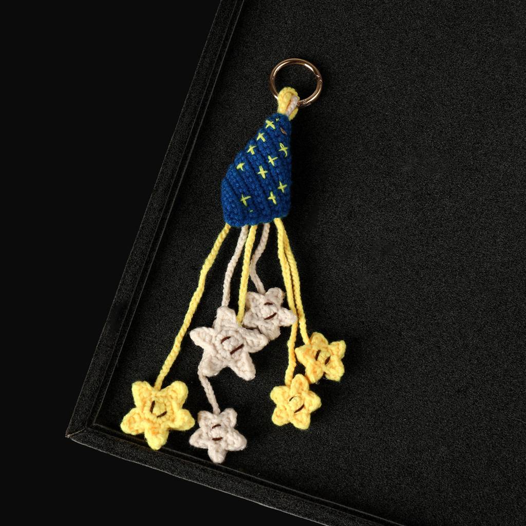 Winter Starrynight Bag Charm : C-BG-0084-BU-YL
