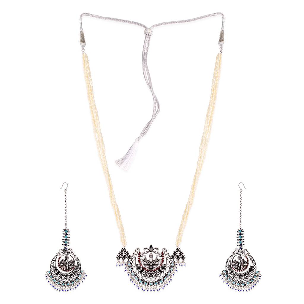 Arabian Nights Crescent Moon Oxidized Necklace Set : 8905124424485