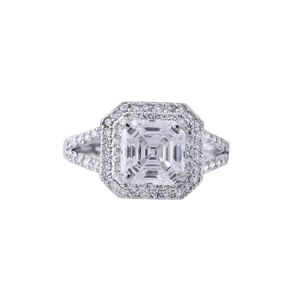 Sparkling Elegance Infinity American Diamond Solitaire Ring : 8905124553284