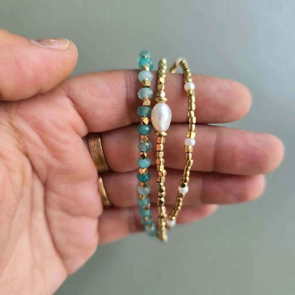 Aqua Blue Onyx Lumba Bracelet With Brass Charms : Lumba03