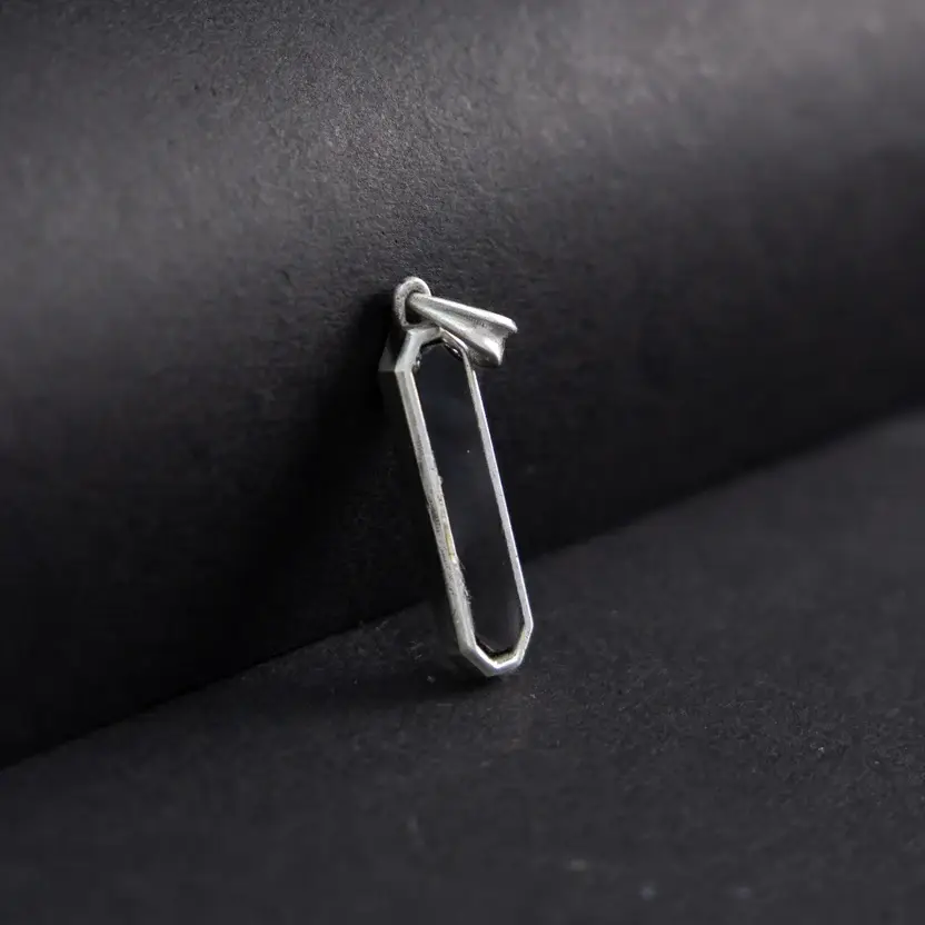 Black Out Silver Pendant : ZV-PEN-BO-022