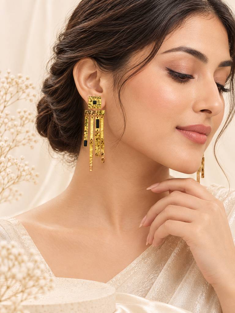 Hammered Gold Black Stone Dangle Earrings : AN-LJ-GO-0078-DE