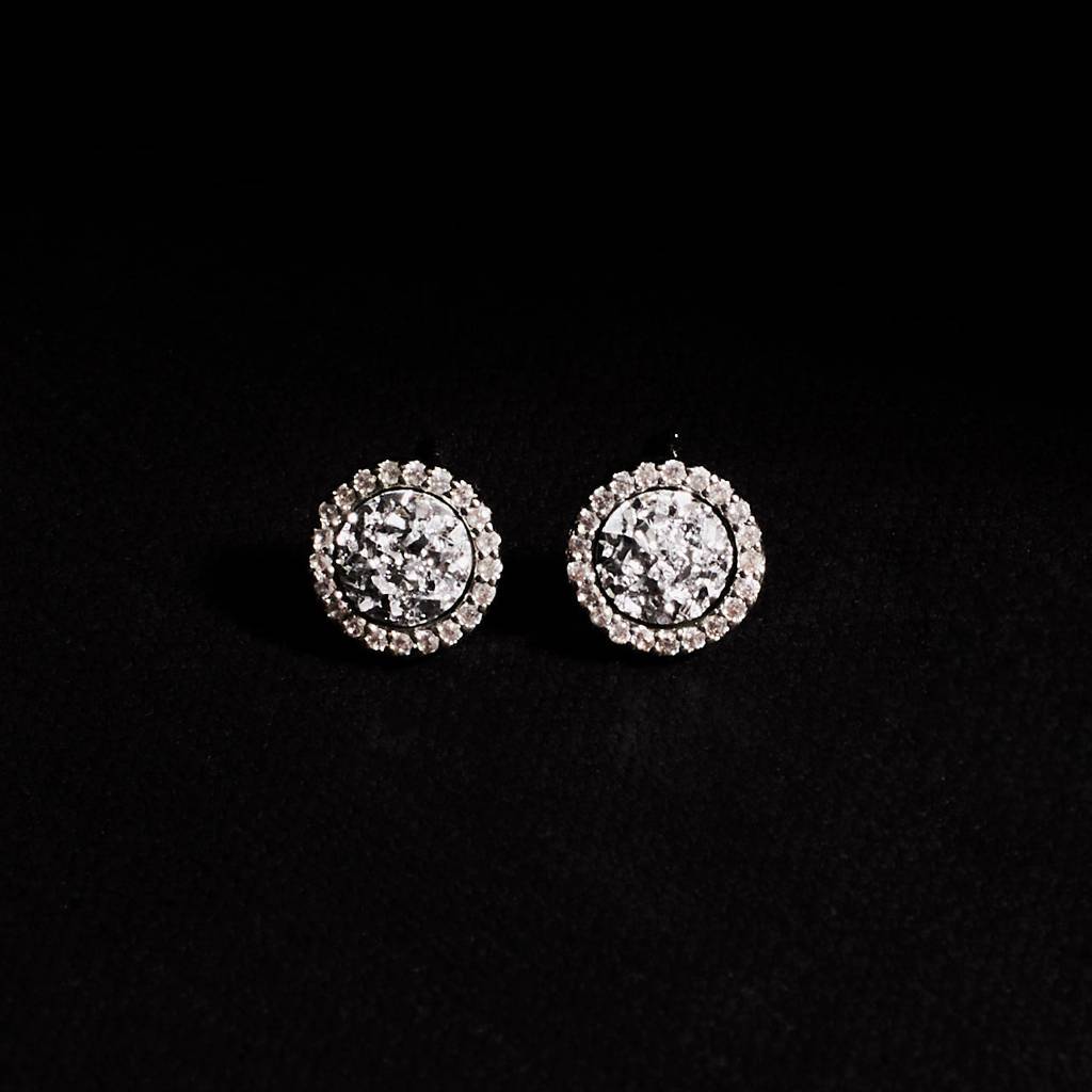 Hawk Solitaire Studs : ME2C0206