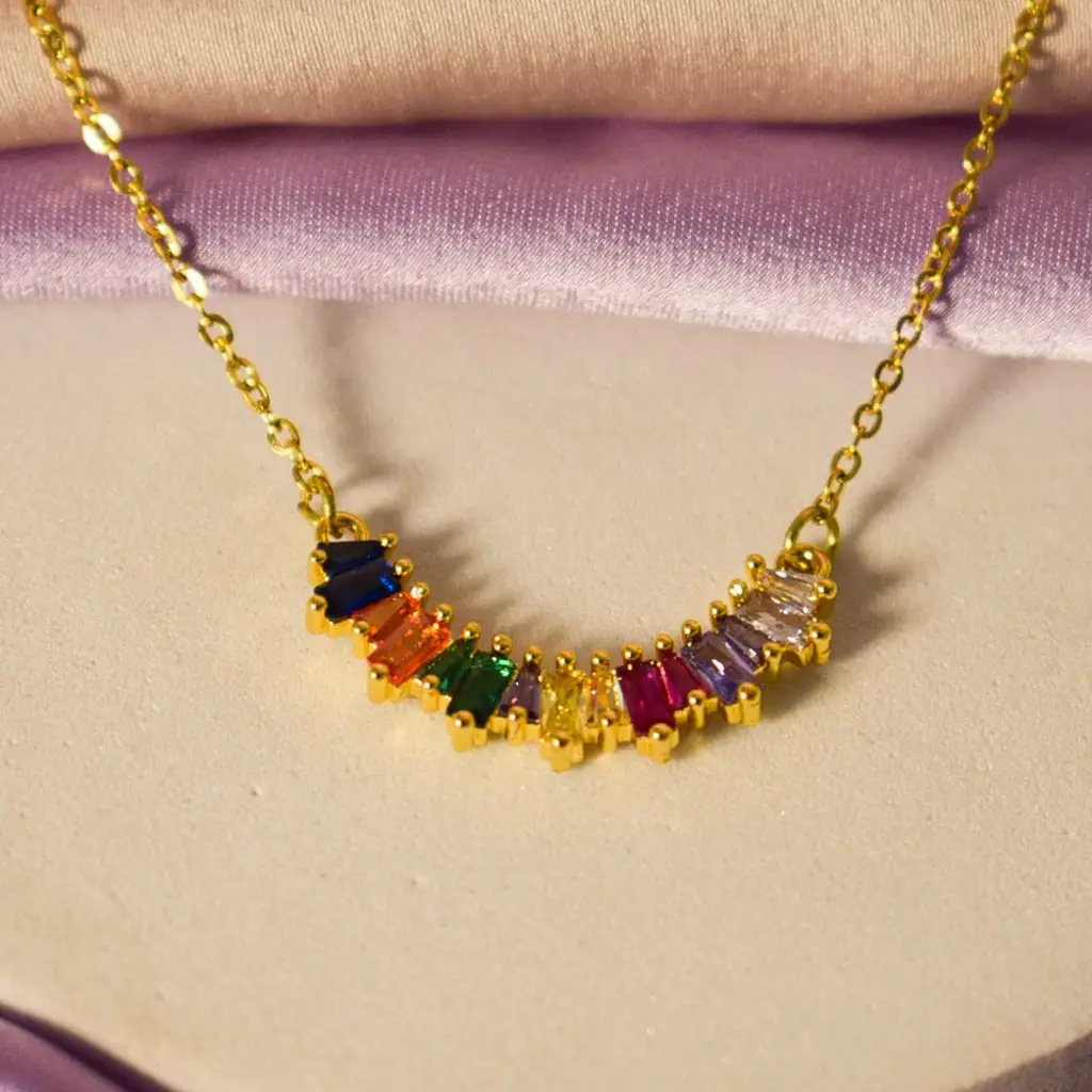 Gemstone Crescent Necklace : NS11711