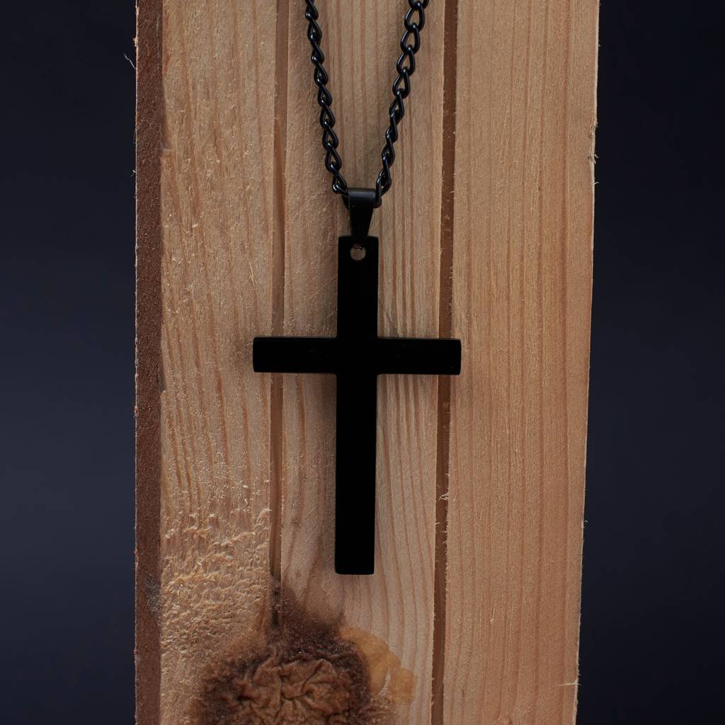 Christ'S Crucifix Black Chain : MN1S0327