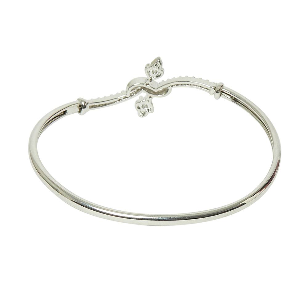 Stylish Silver Finish Bracelet From Elegance Collection : 8905124460834