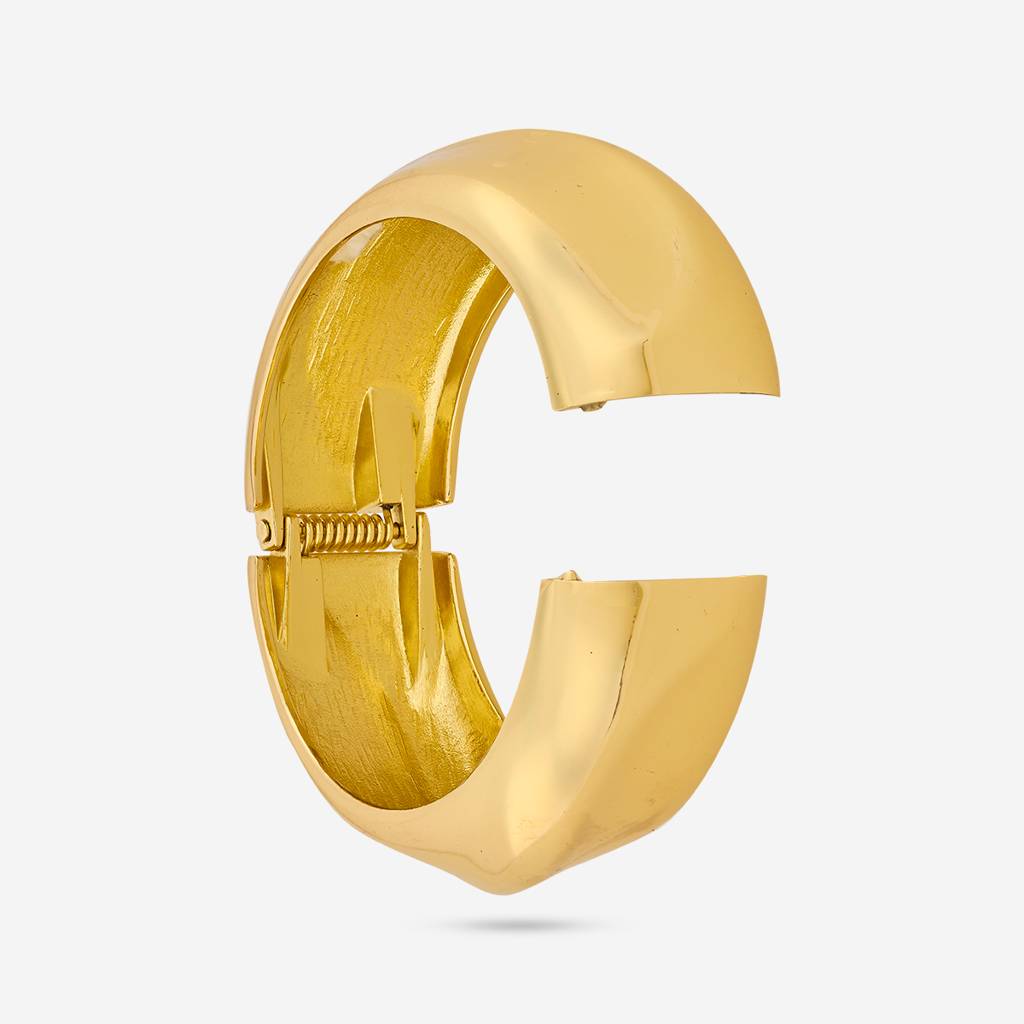 Gold - Plated Casual Wear Trendy Kada - 458948 : 458948