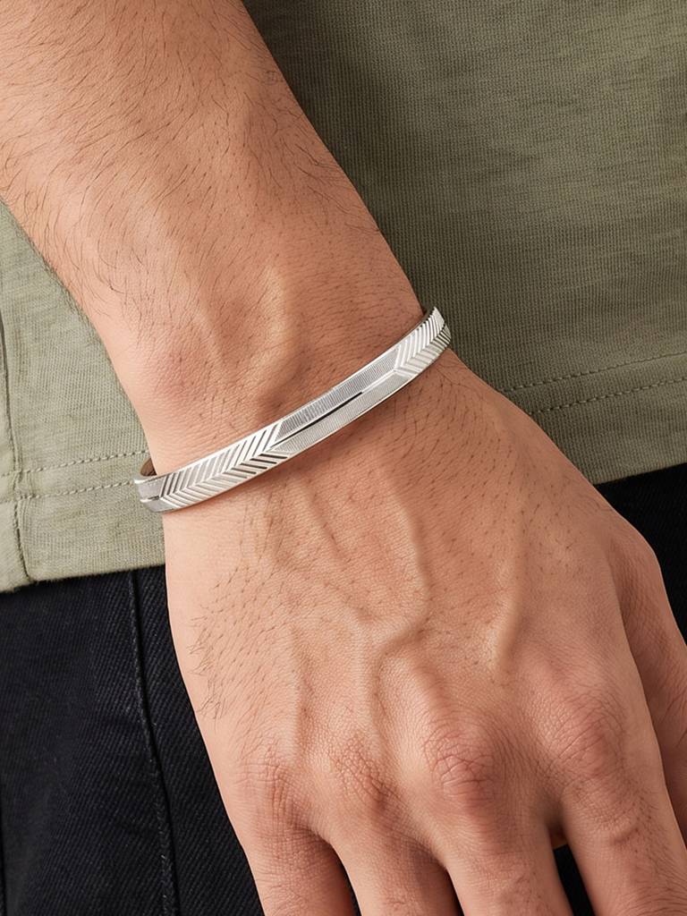 Carved Silver Kada Bangle : CXGB260