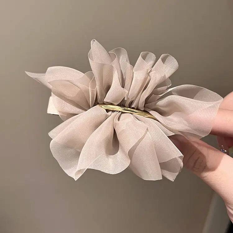 Ruffle Hair Pin | Ruffle Hair Pin · Eternz