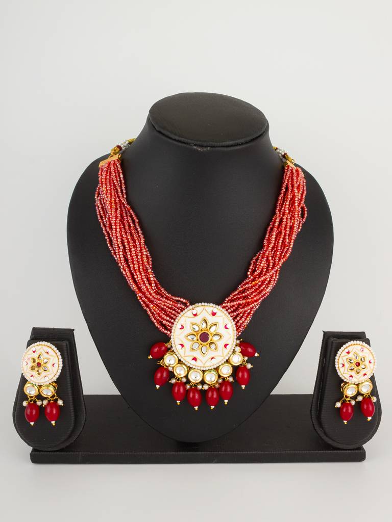 White Meenakari Kundan Pendant Necklace Set With Seed Beads And Red Stone Earrings : NK4379