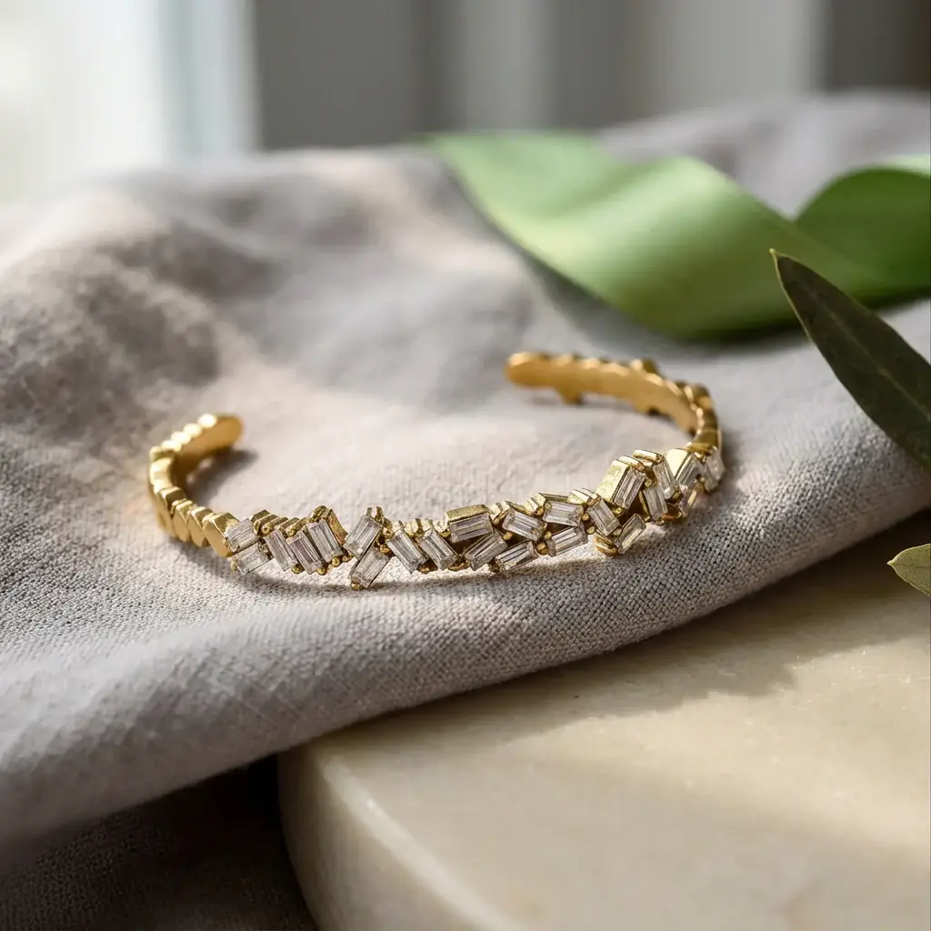 Nova Baguette Cluster Cuff : PST105