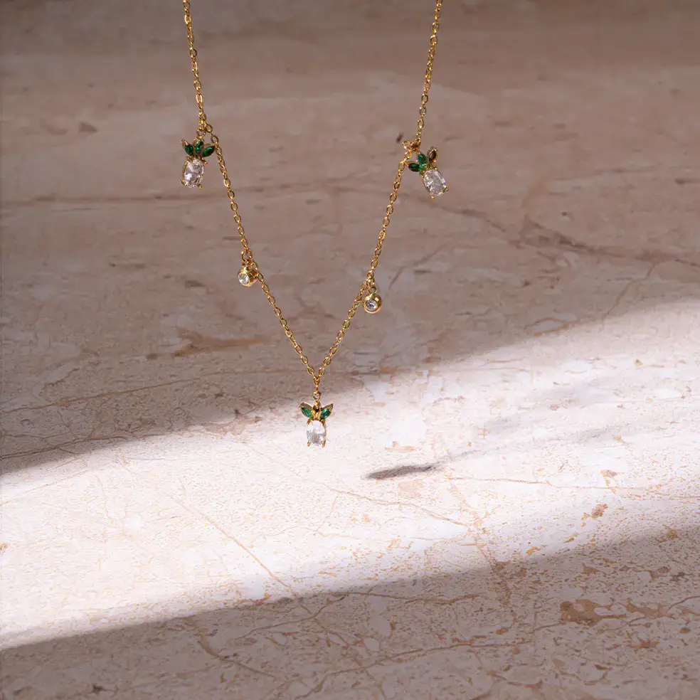 Golden Pineapple Charm Necklace : NS14865-G-GR