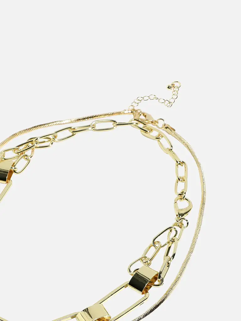 Vinaya-Elegant Statements: Sohi'S Exquisite Necklace : SOHINC9254