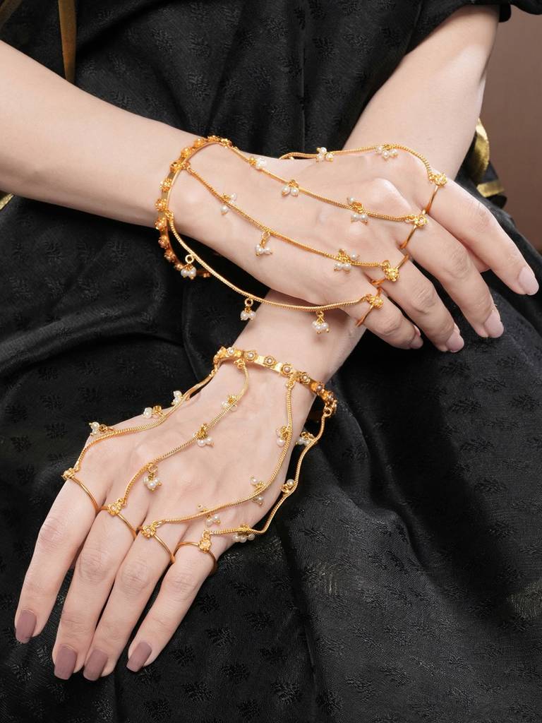 Set Of 2 Gold Plated Pearl Beaded Multi Chain With Rings Minimal Hathphool : SJHP3004