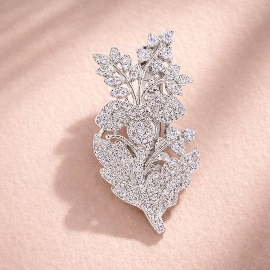 Diamond Studded Intricate Floral Unisex Brooch For Men And Women : 900017