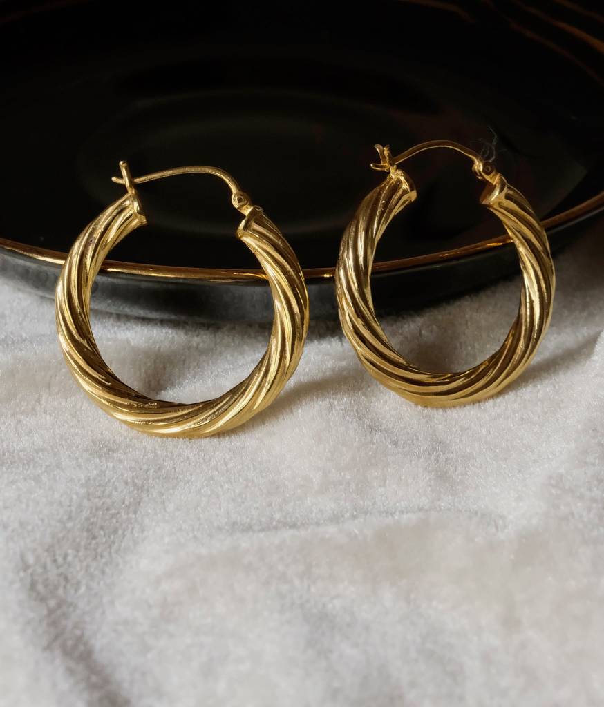 Twisted Hoop Earring : HOO_TWISTHO_GV3M_2060