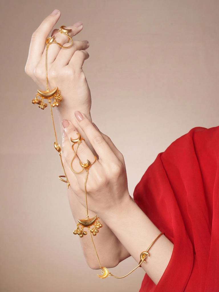 Set Of 2 Gold Plated Chand Ghungroo Single Line Minimal Statement Hathphool : SJHP3006