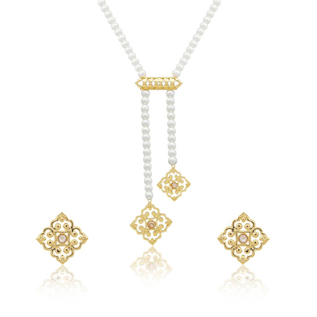 Noor Gold Plated American Diamond Tassel Short Necklace Set With Stud Earrings : 8905124587791