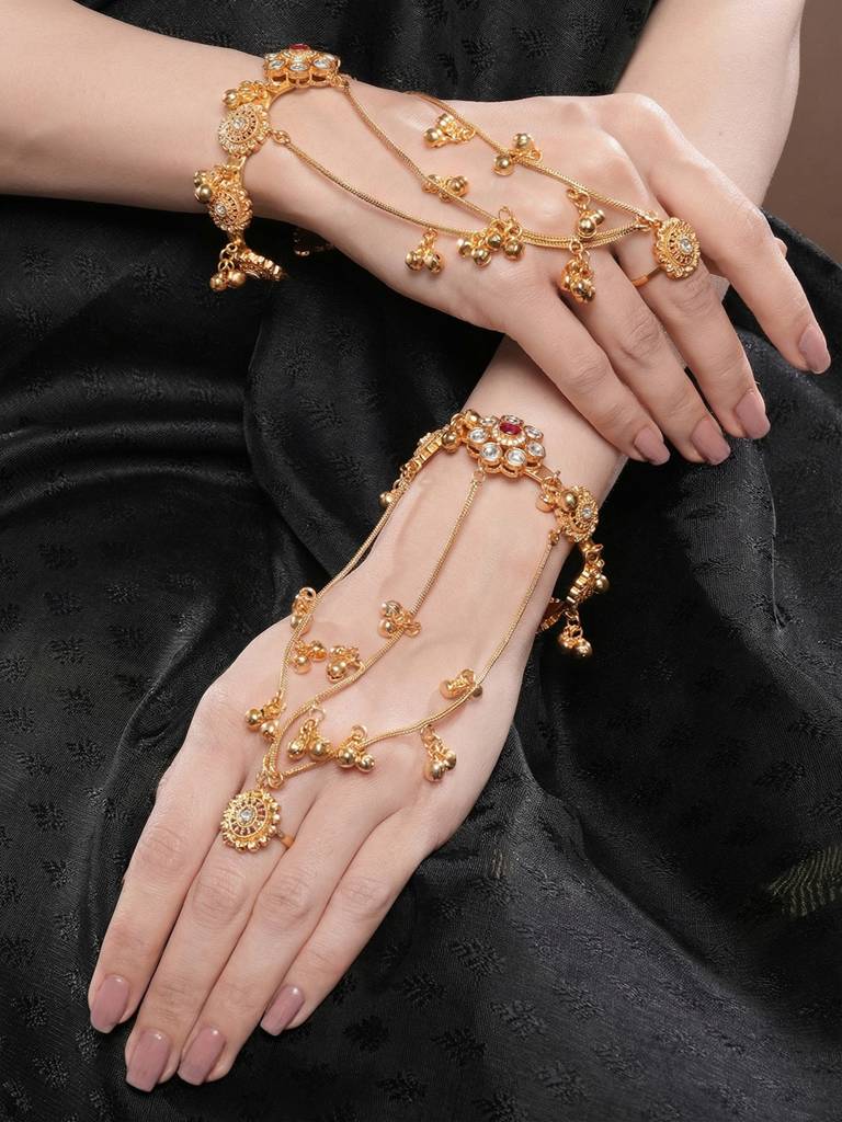Set Of 2 22K Gold Plated Kundan Flower Kashmiri Ghungroo Bridal Hathphool : SJHP3003