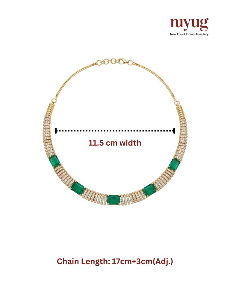 Emerald Aura Necklace Set : YI24A0989N