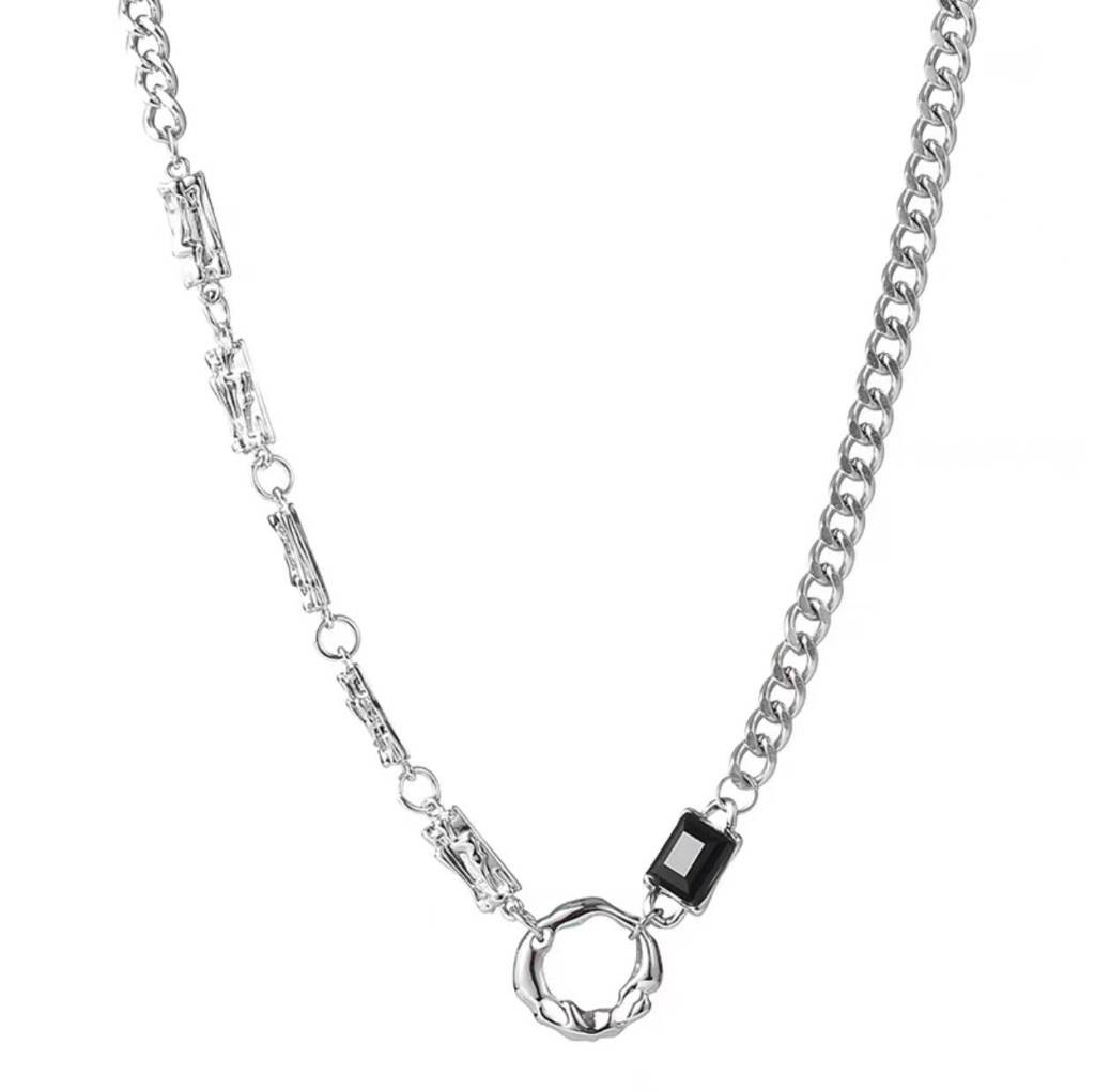 Dark Gemstone Glam Silver Chain : MN1S0927