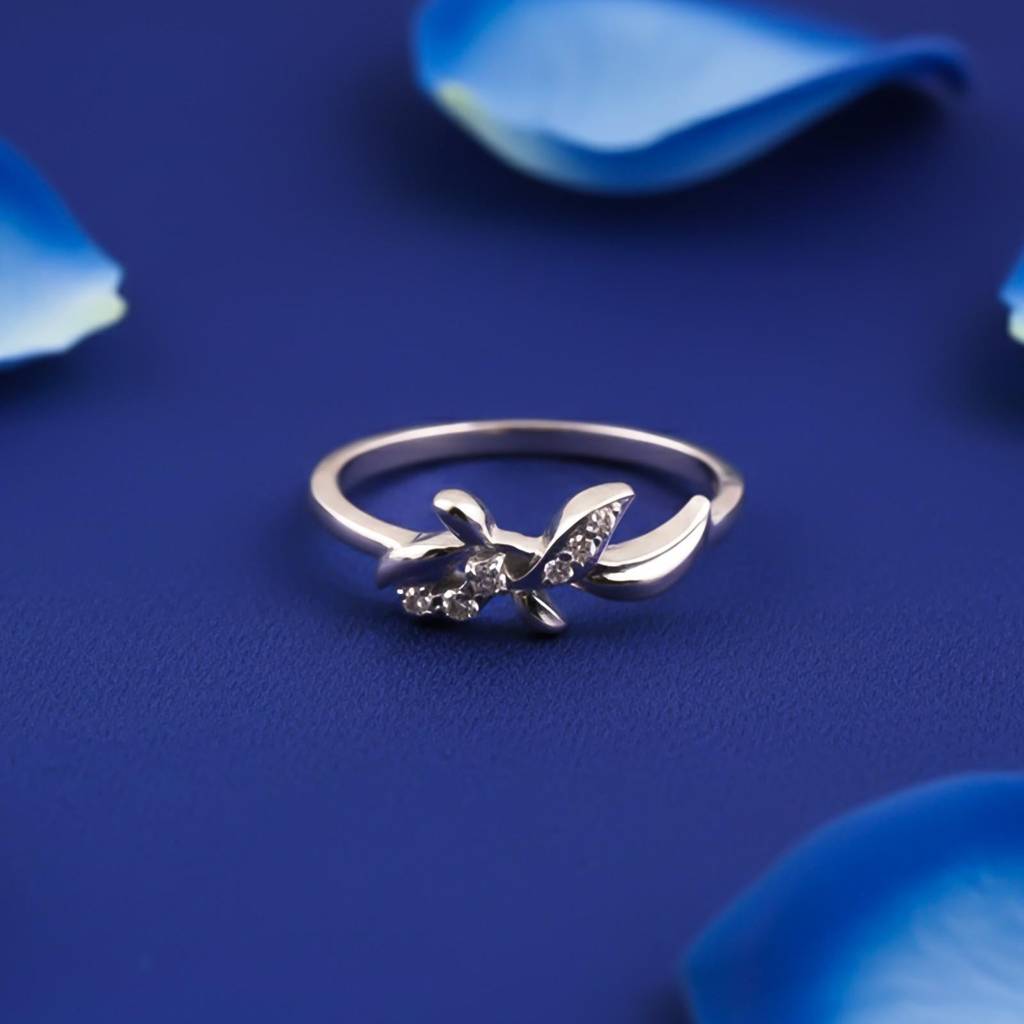 Silver Butterfly Motif Ring : ZLR-1116