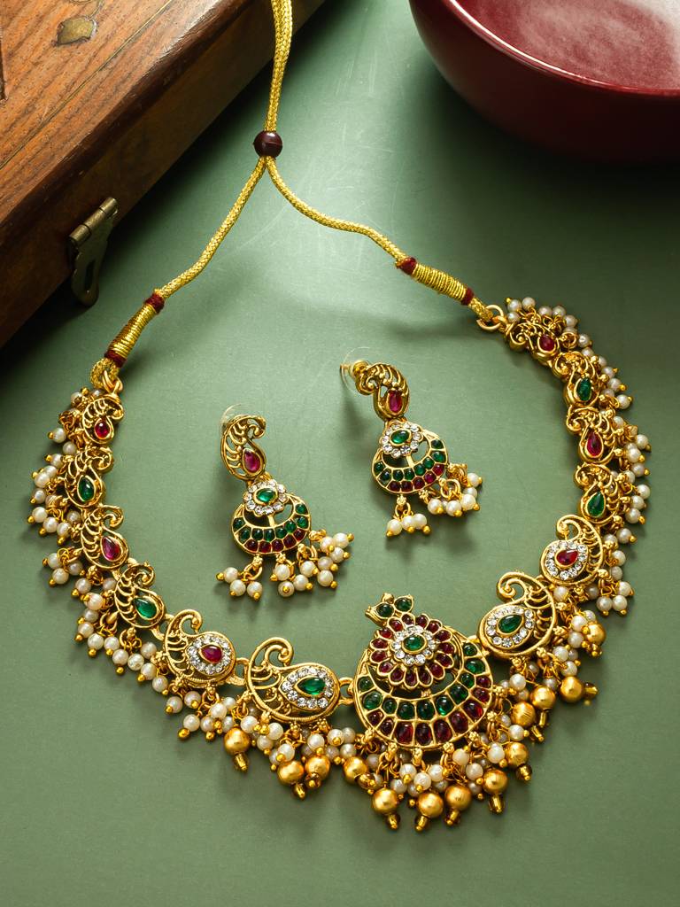 Wedding Special Antique Gold-Plated Peacock Choker Necklace Set With Chandbali Earrings In Emerald And Pearl : NK4206