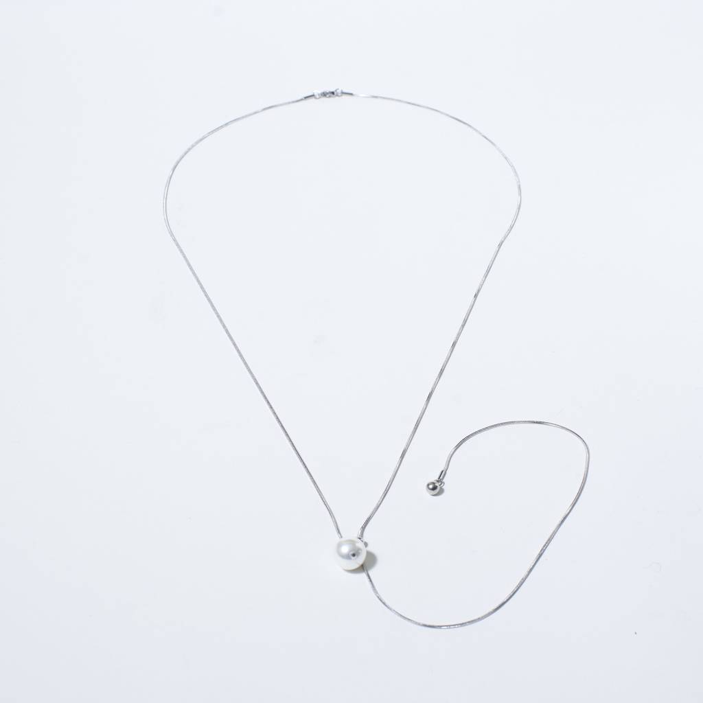 Elegant Silver Swirl Tassel Chain : NS12476
