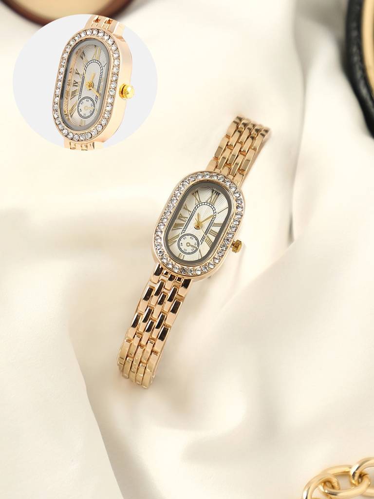 The Embellished Roman Oval Watch : HSWC1181