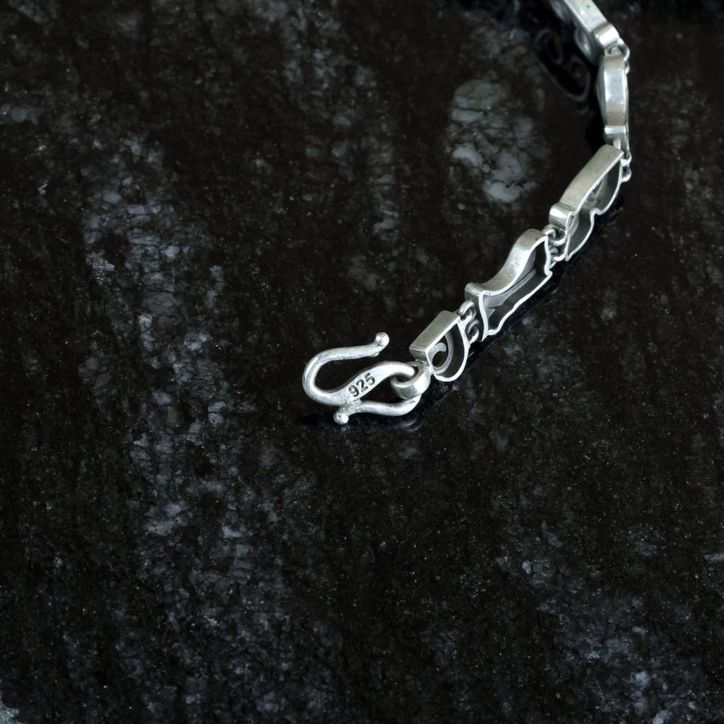 Whispering Tides Flexi Strap Bracelet : ZV-BRC-WTFS-018