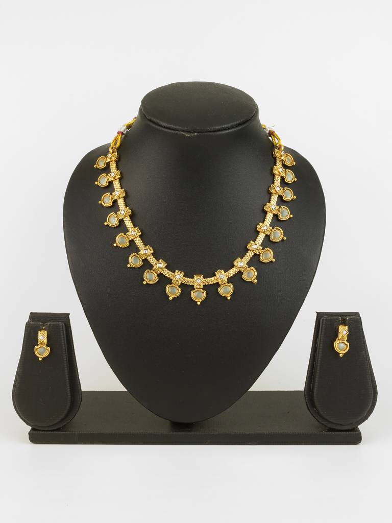 Gold Plated Kundan Heart Motif Traditional Necklace Set For Women : NK4820