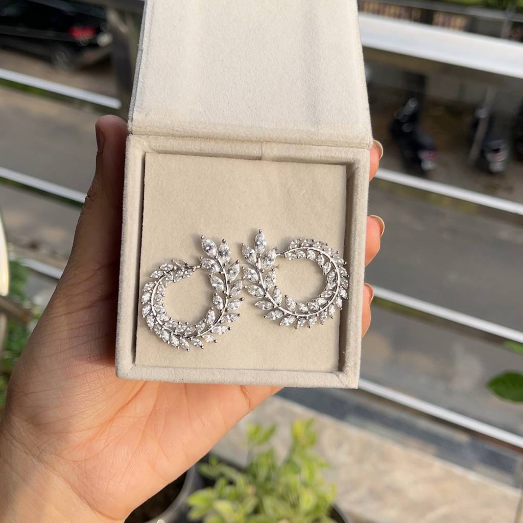 Floral Silver Earrings : ES021-FloralSilverEarrings