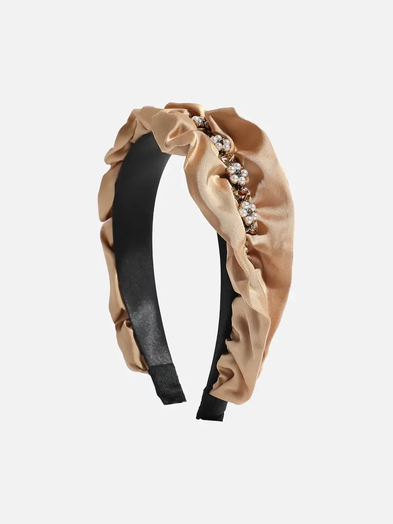 Nisha-Trendy Twist: Sohi'S Fabric Hairband : SOHIBD9207