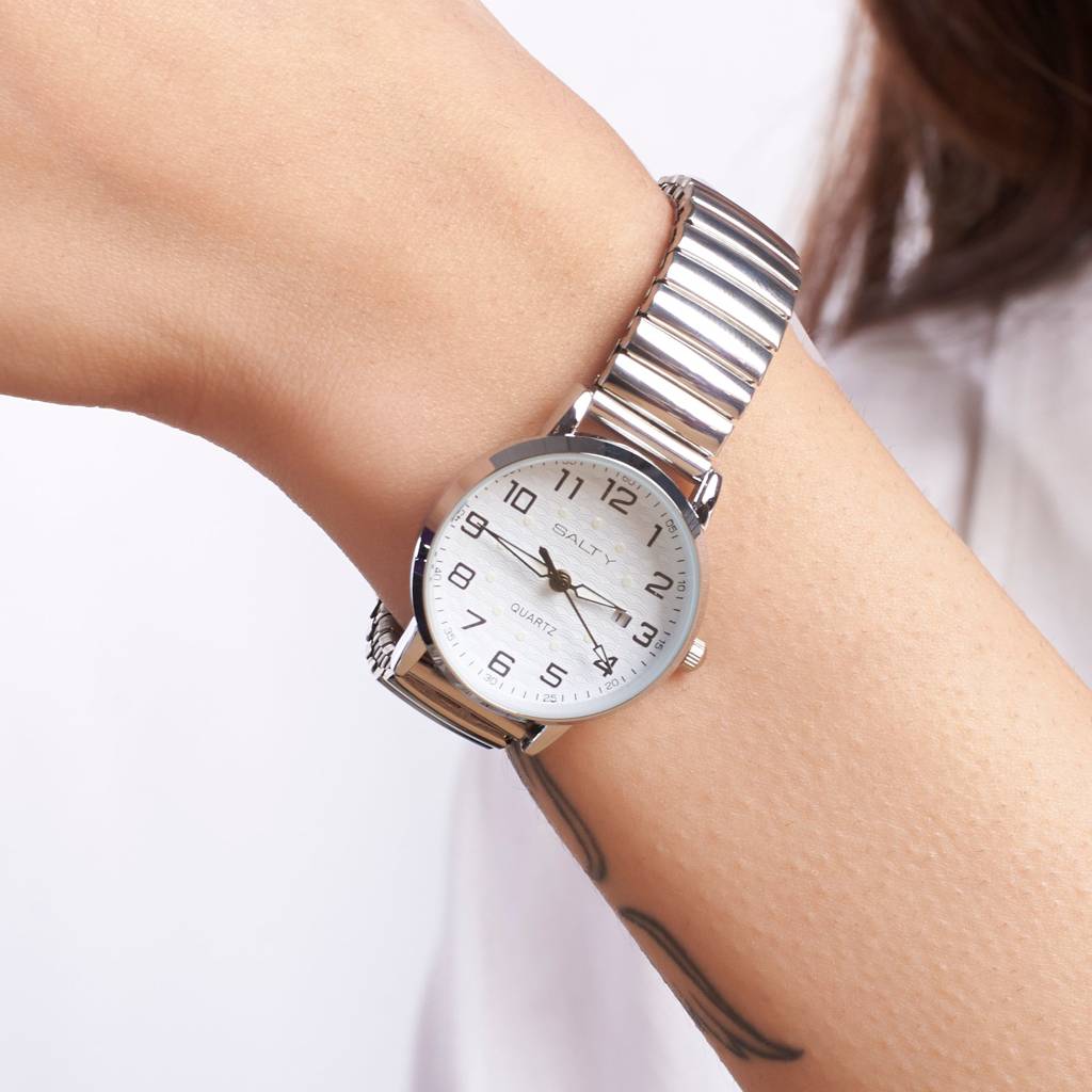 White & Round Dial Wrist Watch For Women : WT-S-0013-S-WH
