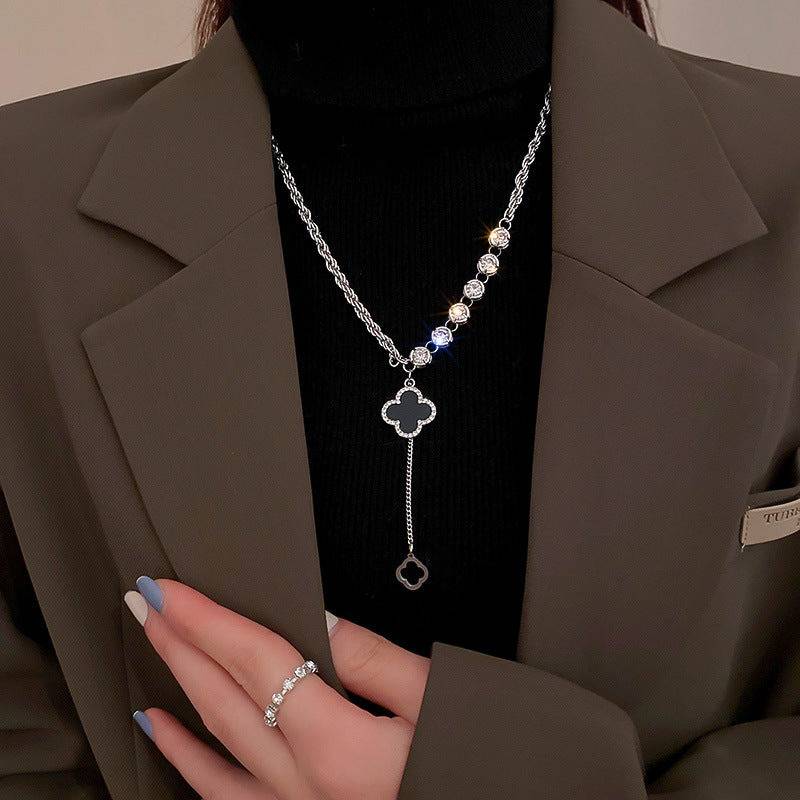 Van Cleef Clover Necklace : NS12272-S-BLK
