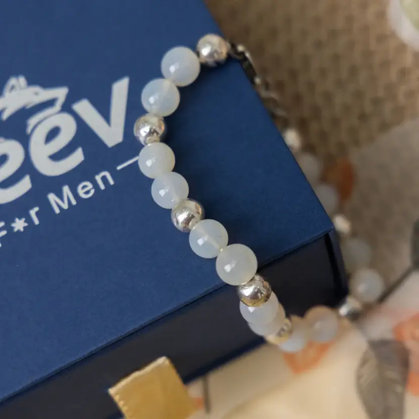 Moonstone Silver Bracelet : ZV-BRC-NAT-003