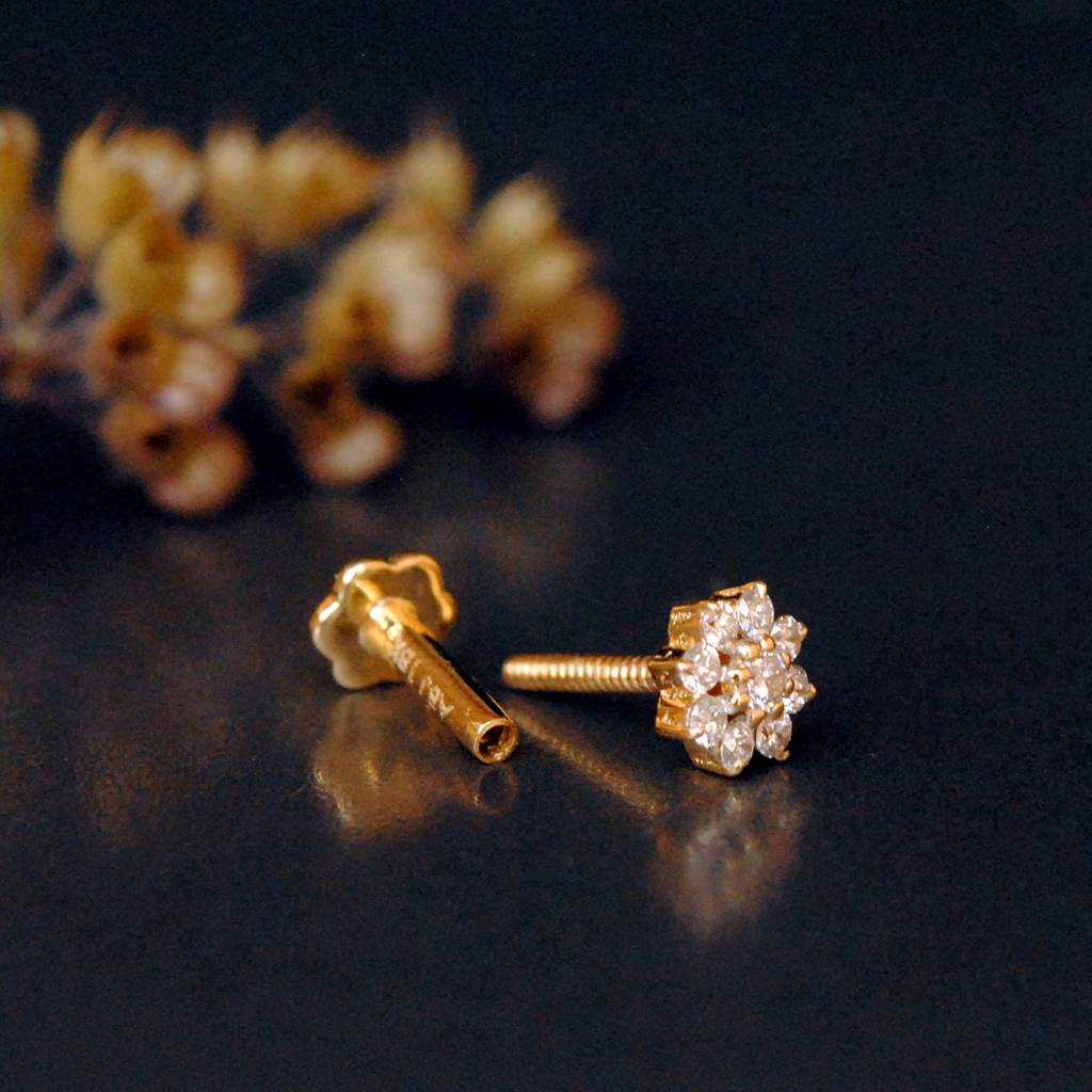 Natural Diamond Floral Nose Stud In 14K Gold : NP229-14Y-E-S