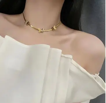 Butterflys Gaze Choker : NS12029