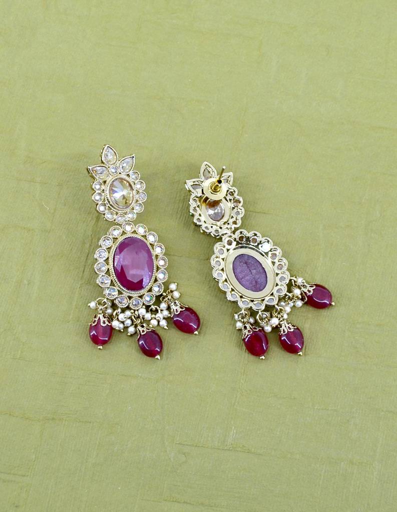 Charming Circle And Leaf Design Red Uncut Kundan Gold Plated Collar Necklace Set With Maangtikka For Women And G : 1NS9491_RED