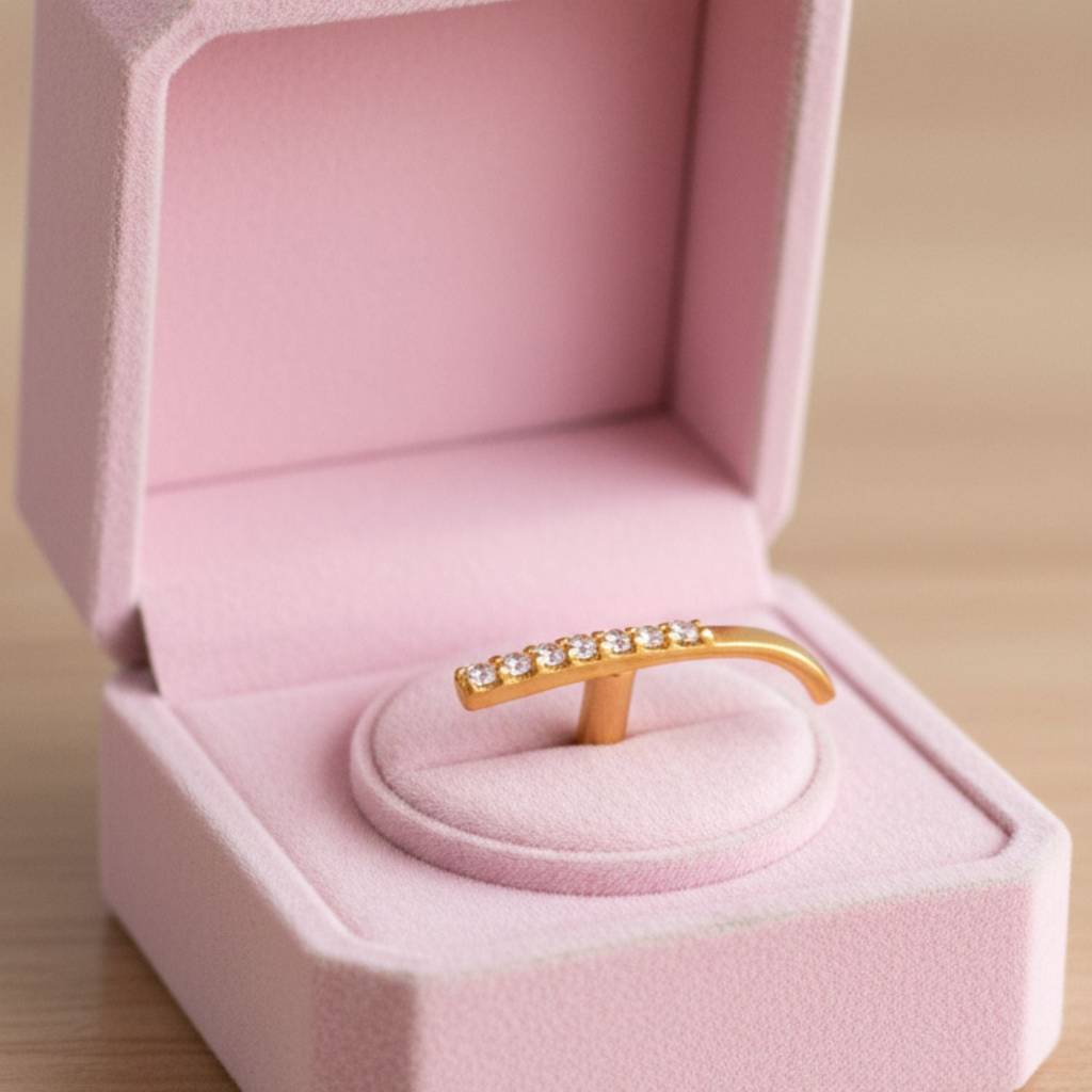 White Cz Vertical Line Nose Pin 925 Sterling Silver Gold Plated : NP-00103