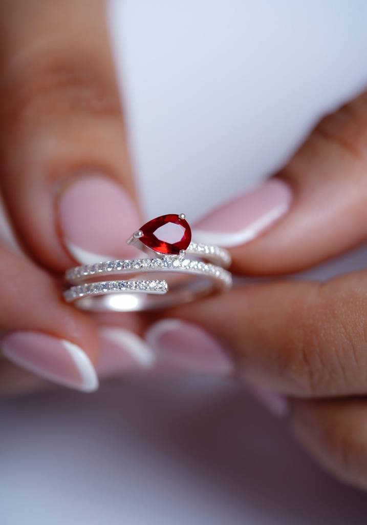 Scarlet Spiral Ring : RIN_SCARLSP_SSGV5_4903