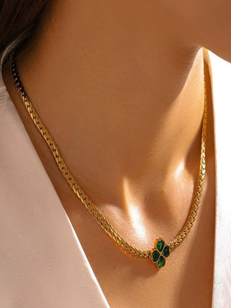 Clover Glass Pendant Necklace For Women Anti-Tarnish Waterproof 18K Gold Plated : ALL1125N077GR