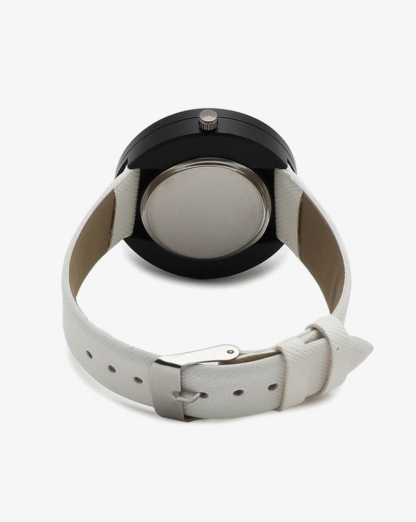 White & Black Analog Round Dial With Black Hour Marker & White Leather Strap : HSWC1026