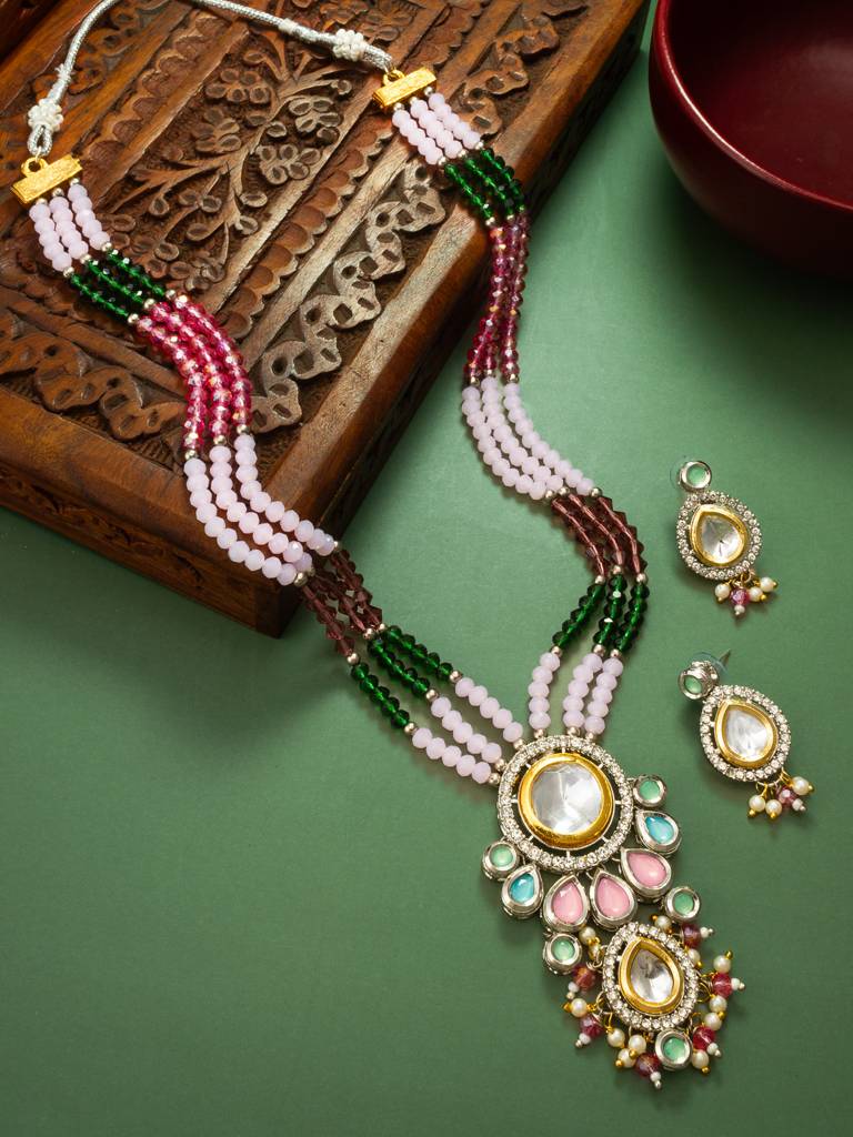Multicolor Crystal Bead Kundan Necklace Set With Polki Pendant And Pearl Drop Earrings : NK4308