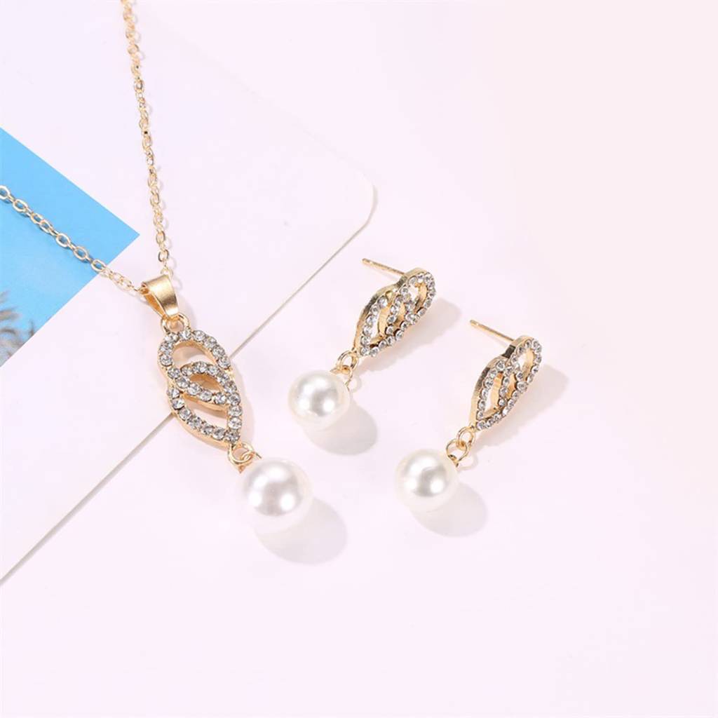 Gold Plated American Diamond & Pearl Studded Pendant Necklace Chain & Drop Earrings Set Stylish Jewellery Gift For W : PX8PS20