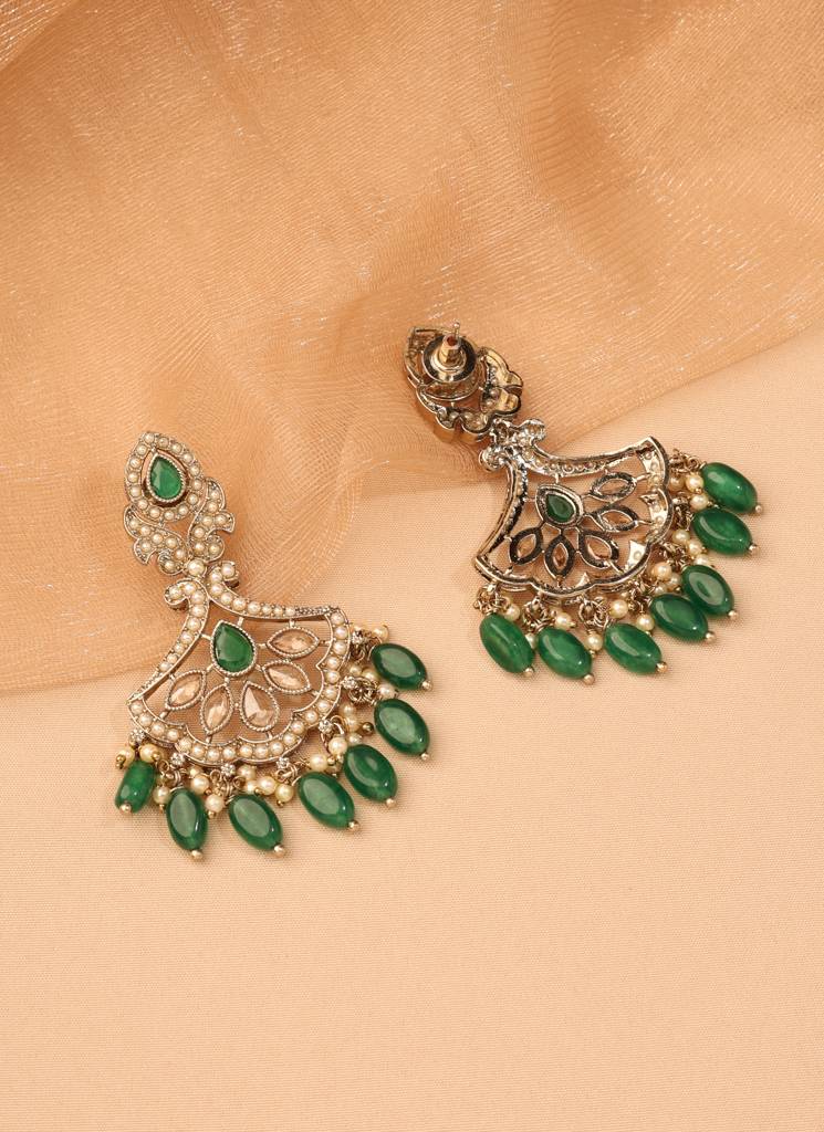 Trendy Flower Design Small Golden Balls And Pearl Antique Gold Plated Choker Necklace Mala Set For Women And Girls : 6ML46_GREEN