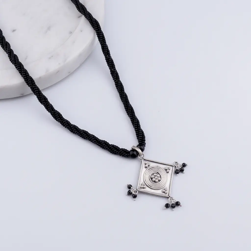Oxidised Silver Diamond Filigree Mangalsutra : 94400919