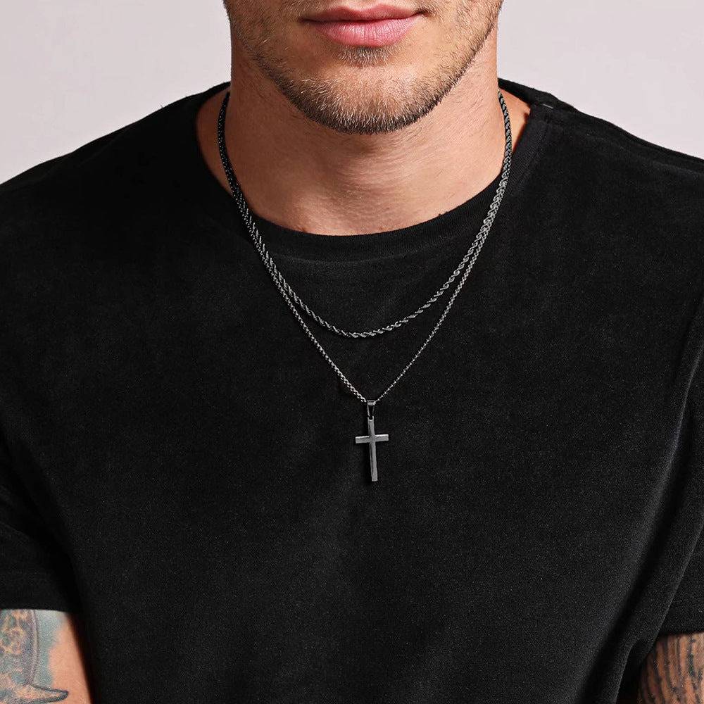 Dual Chic Black Cross Chain : MN1S0473