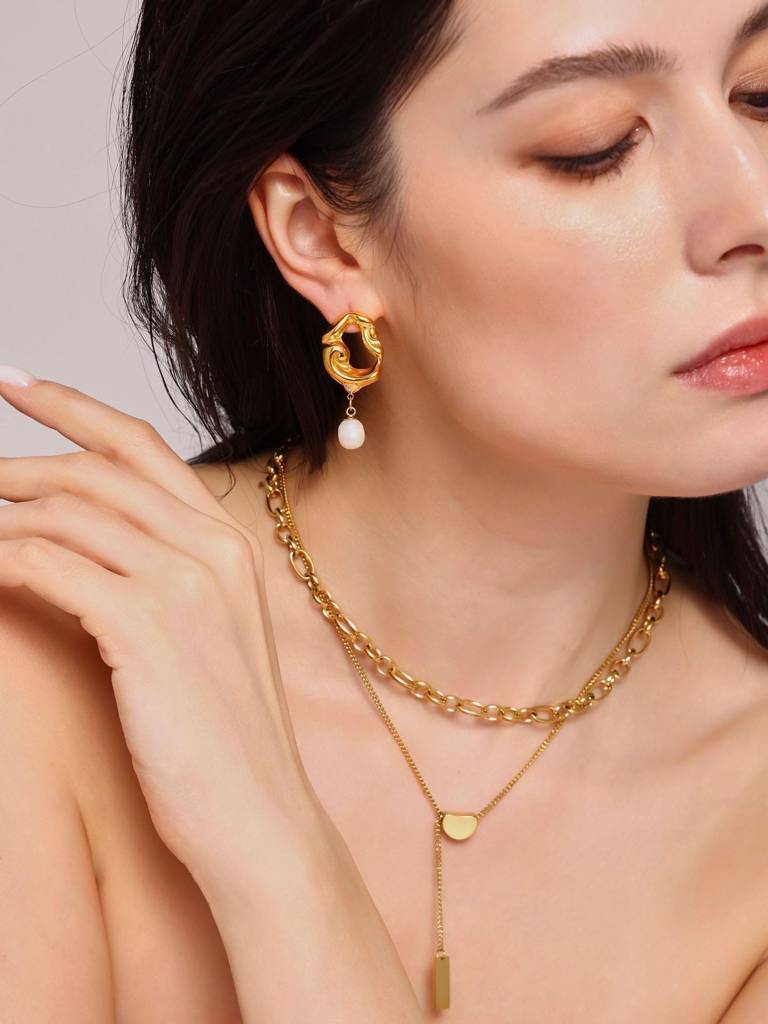 Elara Pearl Sculpt Hoops - Gold | 18K Gold Plated | Waterproof, Hypoallergenic & Anti-Tarnish : DSVDYJ05250128