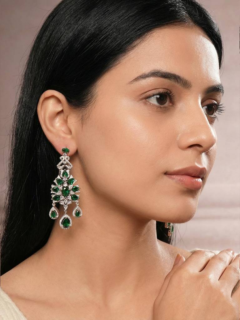 Silver Toned Chandelier Teardrop Statement Cocktail Earrings : SJER2989